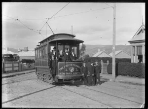 Electric tram on the Roslyn to Maori Hill line, Dunedin