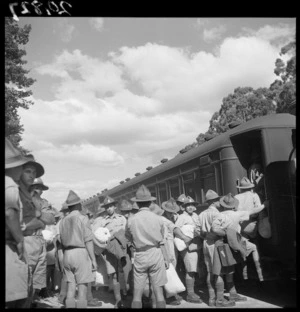 Maori reinforcements leaving Rotorua during World War 2