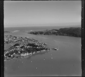 Raglan, Waikato, including harbour