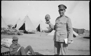 World War 1 New Zealand soldier holding a (mummified head?), Egypt
