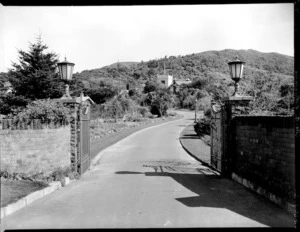 Entrance gates, Homewood, Karori, Wellington