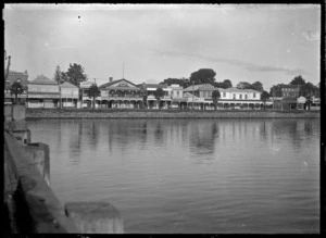 Street on the waterfront at Tauranga, 1924.