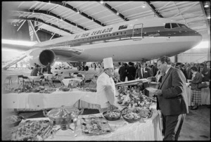 Prime Minister, David Lange at Air New Zealand buffet lunch - Photograph taken by Merv Griffiths