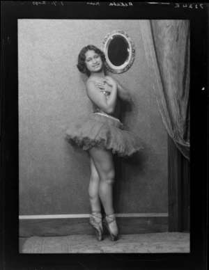 Dancer, Miriama Heketa