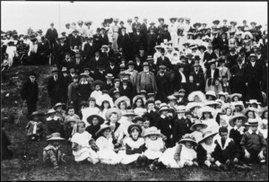 Richard Seddon and people of Stafford at a picnic