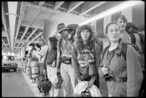 Tourists stranded in Wellington by a seamen's strike - Photograph taken by Mark Round