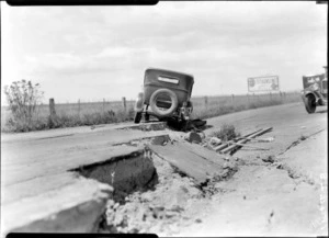1931 Hawke's Bay earthquake, unidentified location, part of road up lifted by the earthquake