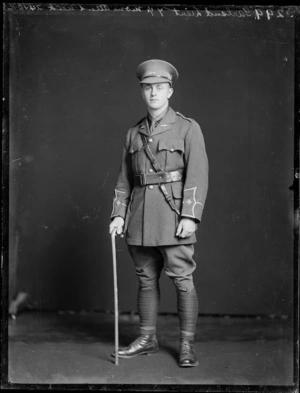 World War I soldier Lieutenant E H Garland, in military uniform