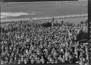 Arrival of the Southern Cross at Wellington, possibly Trentham. Crowd scene
