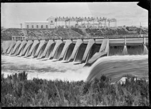 View of the Arapuni Dam and power station, 1929.