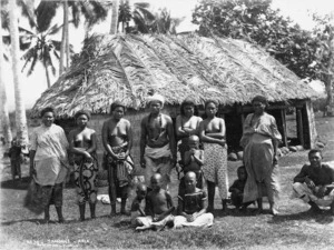 Burton Brothers 1868-1898 :Women at a village near Apia