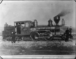 "Q" class steam locomotive no. 17 (2-4-4T type).