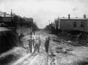 Widening Wallace Street, Mt Cook, Wellington, for trams
