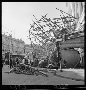 Scaffolding accident at D.I.C. department store, Lambton Quay, Wellington