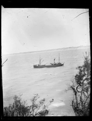 Unidentified boat at sea, probably near the Chatham Islands