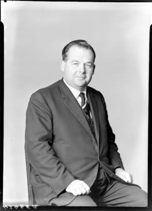 J G Leggat, manager of the New Zealand representative cricket team, 1961m