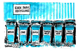 Evans, Malcolm Paul, 1945- :Edan Park recycling. 1 March 2015