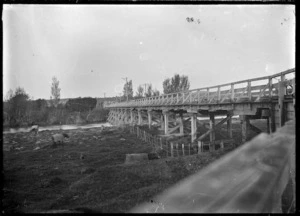 Bridge over the Otara River, near Opotiki, circa 1928.