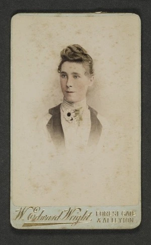 Wright, W Edward (Forest Gate Studio, Essex) fl 1860-1880 :Portrait of unidentified woman