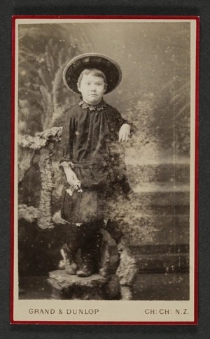 Grand & Dunlop (Christchurch) fl 1878 :Portrait of unidentified child