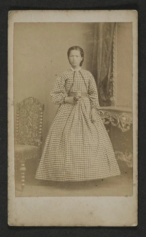 Photographer unknown :Portrait of Henrietta (Harietta) Grey