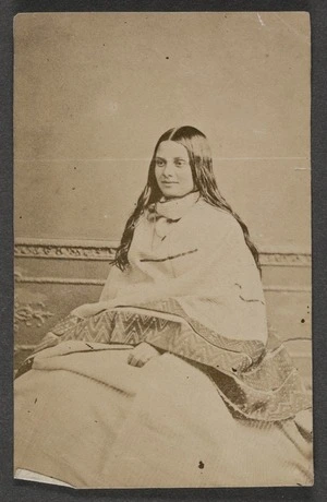Photographer unknown :Portrait of unidentified Maori Woman