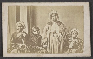 Photographer unknown :Group portrait - The last of the Tasmanians