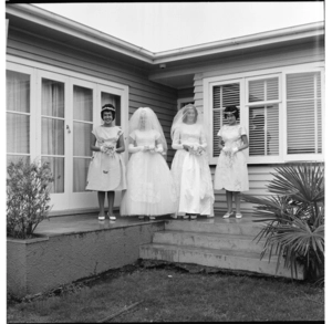 Welcome for a wedding, Te Kaha