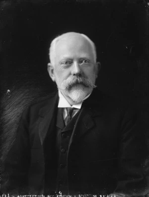 Portrait of Harold Beauchamp