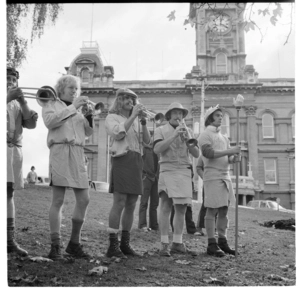 Opening parade, Student's Arts Festival, Dunedin