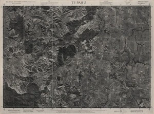 Te Pahu / this mosaic compiled by N.Z. Aerial Mapping Ltd. for Lands and Survey Dept., N.Z.