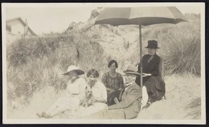 Photographer unknown :Portrait of Mrs Stafford with friends