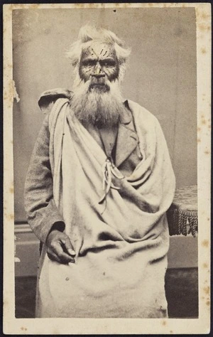 Photographer unknown :Portrait of Hapurona d. 1874