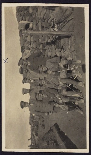 Photographer unknown :Group portrait of soldiers at Gallipoli, including Major R Stout