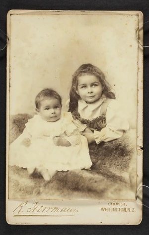 Agnes Isobel Pearce and Mary Vida Pearce