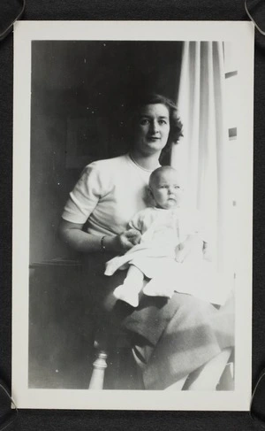 Cecile Stout holding her baby daughter Victoria Margaret Stout