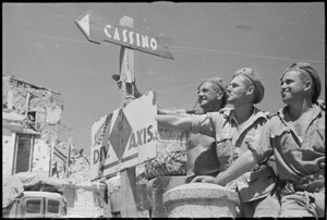 New Zealand soldiers beside NZ Division Axis sign, Atina, Italy - Photograph taken by George Frederick Kaye