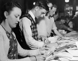 Employees of the Central Post Office, Wellington, sorting mail