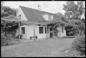 Chapman-Taylor house, Chatsworth Road, Silverstream - Photograph taken by Ian Mackley