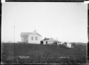Te Mata Public School, 1910 - Photograph taken by Gilmour Brothers