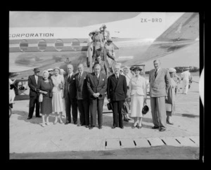 National Airways Corporation (NAC) Vickers Viscount aircraft, inaugural flight, Whenuapai Aerodrome, Auckland
