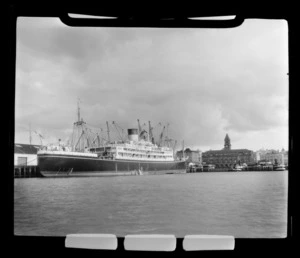 Shipping, Auckland Harbour