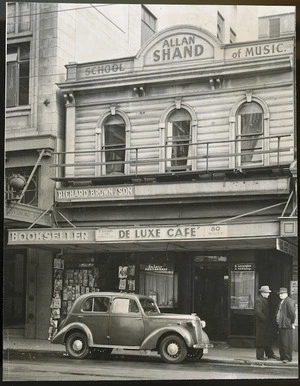 Building containing Richard Brown and Son Bookseller, De Luxe Cafe, and Allan Shand School of Music, 80 Willis Street, Wellington
