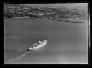 SS Orsova arrives in Auckland