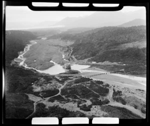 Dredge on the Taramahau River, near Kumara, Westland, West Coast