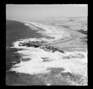 Ninety Mile Beach from north of The Bluff, Far North District, Northland Region
