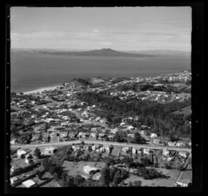 Campbells Bay School, Aberdeen Road, East Coast Bays District, North Shore City, Auckland Region