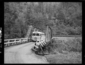 New Zealand Road Services bus in the Buller Gorge, West Coast - Photograph taken by Mr W Walker