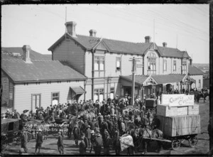 James Stanbury arriving at the Wanganui Railway Station