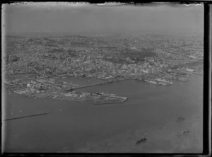 Auckland, showing wharves